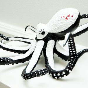 El Pulpo Grande by Deviant Dolls